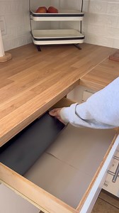 Spice drawer organization! ••••#cleaning #cleaninghacks #asmrcleaning #asmrcleaning #cleaningproducts #cleaningmotivation #cleanhome #asmrcommunity #asmrsounds #asmrvideo #kitchencleaning #kitchendecor #kitchenorganization #kitchendesign #kitchenreset #sundayvibes #sundayreset #motivation | Stephanie Vargas