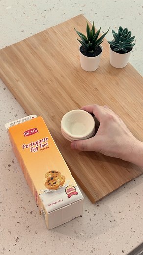 As easy as 1-2-3! Easy Portuguese Egg Tarts with our Portuguese Egg Tart Topping and Original Portuguese Egg Tart Shells! | Rich Products Malaysia