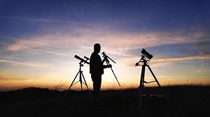 Amateur Astronomer Using Telescope Watching Stars Stock Footage Video (100% Royalty-free) 3943327631 | Shutterstock