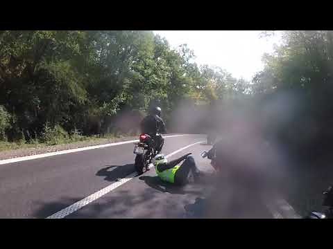 Funny Honda Goldwing Crash