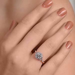 1 Carat Round Shape Lab Created Diamond 14K Rose Gold Bay Leaf Halo Engagement Ring, Bridal Ring, Anniversary Gift, Promise Ring, for Women. - Etsy UK