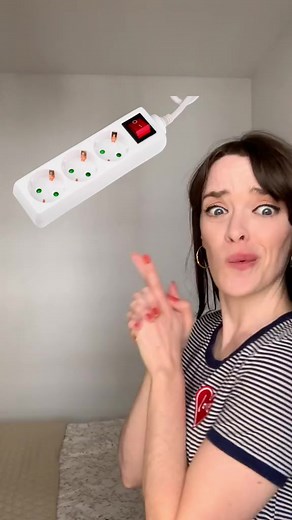 UrduNub.com on Reels