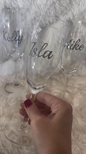 Hand painted snowflake glasses ❄️ | Glitzy Gifts