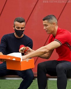 2.8K views · 170 reactions | CRISTIANO RONALDO unboxing his new mercurial for the task ahead ❤️⚽ | Football King - Mbappe | Facebook