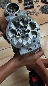 Elegant work the piston compressor of the air conditioner ❄️ #compressor #ac #mechanic | Agus Yayah Said