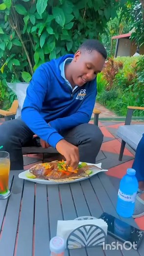 Heartwarming Moments: Child Wipes Bride's Dress and Calls Police on Mom