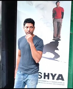 Farhan Akhtar and Ritesh Sidhwani celebrating film Lakshya turns 20 at Juhu. #Lakshya #FarhanAkhtar #RiteshSidhwani | Indian Television Academy