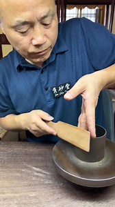 Discover the mastery behind Yixing Zisha teapots（part1）—each one meticulously handcrafted by artisans, blending tradition and craftsmanship in every detail. Elevate your tea experience with a piece of true artistry. 🍵✨ #YixingTeapot #Craftsmanship #TeapotArt #HandmadeElegance #TeaCulture #USA | Yixingteaart_shop