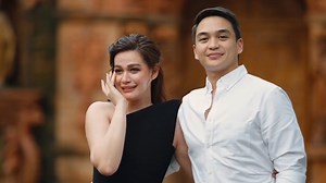 23K views · 872 reactions | ‘KIKILIGIN NA NAMAN AKO SA LOVE STORY NG IBA 沈’ Actor Dominic Roque shared the video of his proposal to his fiancée, actress Bea Alonzo, on Friday, July 21, on Instagram. “Sino bang mag-aakala na yung crush ko lang noon na gustong-gusto kong tinititigan dahil sa sobrang ganda….Eh ngayon, parte na ng araw-araw ko,” he writes.  blackpeakhypermedia via Dominic Roque | Philstar.com | Facebook