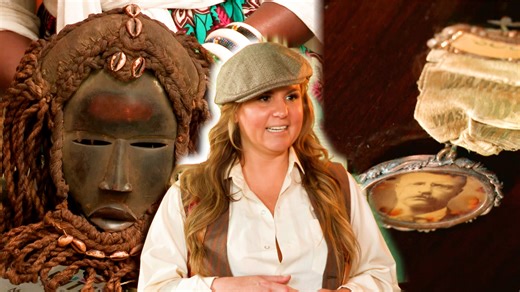 Lisa scores on a small sister locker, but it's Brandi who gets the nomination for buyer of the week! | Storage Wars on A&E