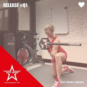 👉🏻 Der optimale Trainings-Reiz! ❤️ Tinas Tipp aus der aktuellen HOT IRON® CROSS!⁠ . Mit der HOT IRON®1, HOT IRON®2 und der HOT IRON® CROSS hast Du bei uns die Möglichkeit, Dich immer wieder herauszufordern und Deinem Körper neue Reize zu bieten! . Du musst Dir also keine Gedanken darüber machen, was genau Du als nächstes in welcher Form tun musst, um Deine Muskeln zum wachsen zu bringen, um nicht nur Deine Gesundheit, sondern auch Deinen Look zu optimieren! . Spaß, top Musik und individuellen 