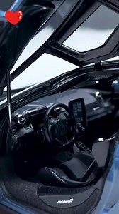 💥💥Xe Mô Hình McLaren Senna 1:18 AUTOart ( Xanh ) - Tên Sản Phẩm: McLaren Senna - Hãng Sản Xuất: AUTOART - Tỉ Lệ: 1:18 ( kích thước nhỏ hơn xe thật 18 lần ) - Kích Thước Hộp: Dài 32.5 cm x Rộng 16.5 cm x Cao 14 cm - Kích Thước Xe: Dài 25 cm x Rộng 12 cm x Cao 7 cm - Bao Bì: Hộp xốp - Sơn: Xe được phủ lớp sơn tĩnh điện cho nước sơn sáng , bóng , mỏng và bền , được sơn phủ nhiều lớp . - Chất Liệu: Xe được đúc từ nhựa Composite , Hợp Kim , Cao Su (Lốp Xe) - Option: Open ( Do đây là xe đua nên chỉ 