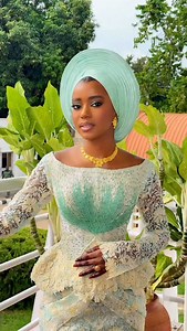 Sister of the Groom MUA @rjtmakeuppro Gele @tewani_gele Fabric @fabrics_by_maciscas Planner @chocolatesignatures_events | Tailorcataloguepage