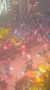 We’ll go anywhere Jake Owen is at😄Such an amazing artist! What a way to kick off our Hot Country Nights Series🔥 You all really showed out and this is just the beginning! Up next: Warren Zeiders on June 14 with special guest Dipper Music🎶 Thank you to Jake Owen, Drew Green, and Joe Noto for an unforgettable night! #hcnlou #hotcountrynights #hcn24 | Fourth Street Live! Entertainment District