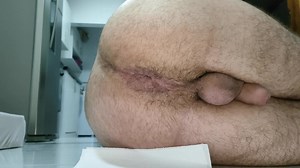 Soft and noise morning poop