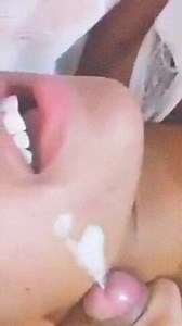 Cum on friends lips (slow-motion)