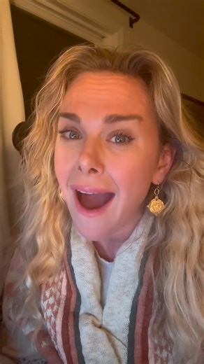 ✨ONE MONTH OUT - LAURA BELL BUNDY✨ 💖🎵Broadway star Laura Bell Bundy, best known for originating the role of Elle Woods in Legally Blonde the Musical is coming Friday, July 18 at 7:30pm! Bundy will headline a cabaret-style fundraiser performance, featuring two solos, plus a special number from Wicked, where she starred as Glinda on Broadway. She will join the Legally Blonde Jr. summer campers from Mahaffey’s Class Acts program for a collaborative performance.🎵💖 Get your tickets today! 📞: (72