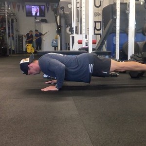 Time Under Tension Push-ups: 1 push-up in 1 Minute. 30 seconds eccentric lowering your body down keeping a stiff line head to heal - 30 seconds concentric raising your body back up to the starting position. These are great for time under tension to really tax the muscles of the chest, shoulders and triceps. Try this in between your bench sets or to end any upper body workout. Beginners start with just 1 minute and then progress to 1 minute on 1 minute off for 3-5 total sets. Enjoy and tag me at 