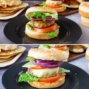 Easy Homemade Chicken Burgers (video recipe)