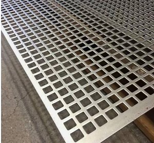 [Hot Item] Galvanized Perforated Metal Sheet Screen for Fence