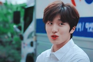 [Gif] #Chani at Sky Castle cut 😇 #SF9 #에스에프나인 #찬희 | SF9: Fanpage