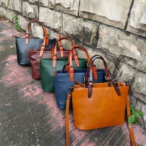 [Hot Item] Popular Western Style Ladies Vegan Leather Tote Bag Women Retro Hand Bag Lady Wholesale in Guangzhou RS-Ypsy-2170