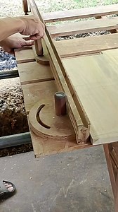 Adjusting the Crosscut Fence 👍 #woodwork #woodworking #furnitures #diy | Jufil Saren