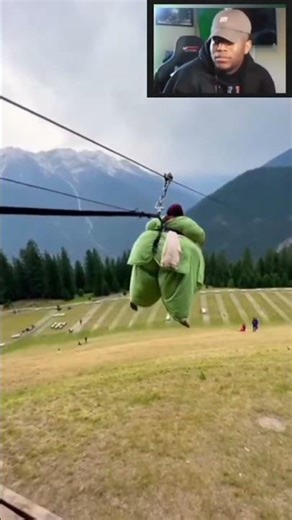 #funny 🌋 unfit lady trying to zip line 😱