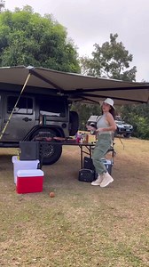 DAY OFF NI YASSI Yassi Pressman truly enjoyed her time camping in the mountains, where she cooked, played with her dogs, and embraced the beauty of nature. "Took the staff and baby doggos out for a day in the mountains," aniya. 📹: Yassi Pressman IG Soundtrack: Texas hold 'em by Beyonce | Arkipelago Lifestyle and Entertainment