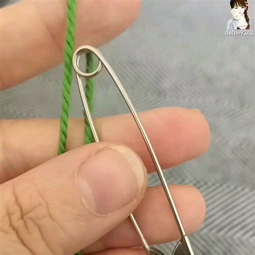 Don't throw away your old hook bras. Make a great recycling with them. #crochet #iyifikir | defne9262