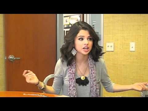 EXCLUSIVE: Selena Gomez answers YOUR twitter questions!