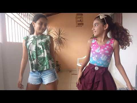 Dançando com minha prima