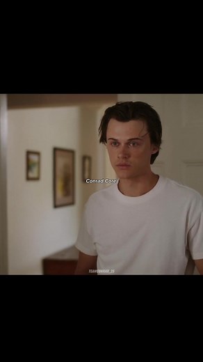 Summer Romance in 'The Summer I Turned Pretty'