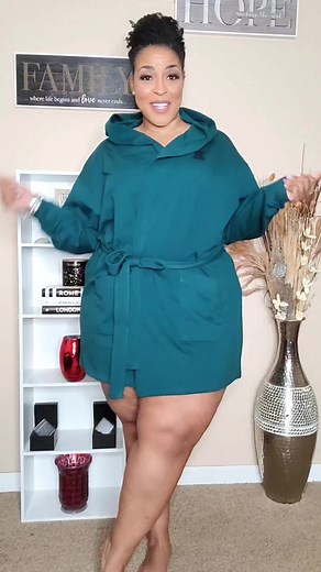 Savage X Fenty: Robe Game 💯 Savage X Fenty Rihanna #eyeamkeive #yourkervybestie #contentcreator #viralreels #fashion #fashionista #fashioninfluencer #fashionstyle #viral #robe #comfy #loungewear ** I DO NOT OWN THE RIGHTS TO THIS ** | Keive Gordon