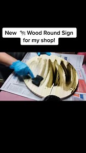 Loving the cow print! #welcomesign #cowprint #roundwoodsign #welcomedoorhanger | Simply Bella by Julie