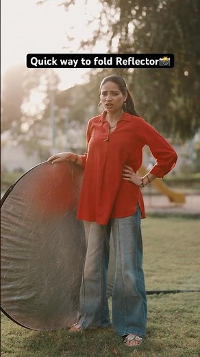 Easy way to fold Reflector📸#gcop #photography #reflector