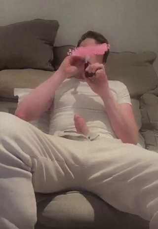 Come watch me get naked and spun while I dose and blow pnp clouds live on CamSoda. Right now. Say hi and let me know if you’re parTying too. #gaypnphttps://t.co/4xyavdJhwS