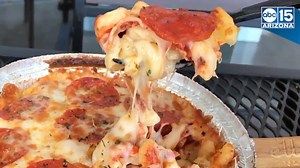 Pizza mac n cheese or mac n cheese pizza? Build your own mac n cheese at Elbows Mac N' Cheese! FOOD COMA: https://bit.ly/2WKIe5e | ABC15 Arizona