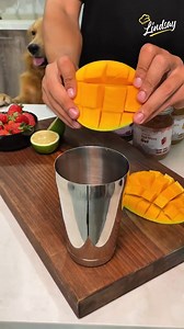 Sea moss strawberry mango lemonade🍓🥭🍋 Ingredients: Strawberry flavored sea moss Mango Lemonade Sea Moss is a natural superfood that contains 90% of the vitamins and minerals our body needs! It supports gut health and improves skin hair and nails as well as it improves collagen production and many other benefits. Sea Moss should definitely be part of your wellness routine. Available in 4 flavors so that you can get creative with it and enjoy it! | Lindsay Food