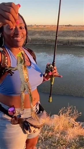 My Frog blowups be like lol. Y’all eating him? . . . . . . . . #fishing #froggigging #bassfishin #bassfishing #topwaterfishing #tackle #bankfishing #outdoorwomen #hikinggirl #girlsfishing | Glitter and Gills