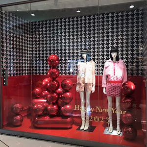 [Hot Item] Manufactory Direct Retail Store Decoration Costume Model Window Display Props Doll