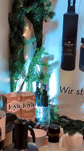 Wir besuchen die zauberhaftesten Weihnachtsmärkte in und um Wien - und wir nehmen dich mit!🎄✨ Besucht uns am Weihnachtsmarkt Spittelberg und probiert eine köstliche vegane Golden Milk mit unseren Joya Bio Hafer Glutenfrei Drinks☕💚 | JOYA