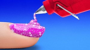 1.8M views · 2.7K shares | Adorable and easy nail art ideas and DIYs.  | 5-Minute Crafts | Facebook