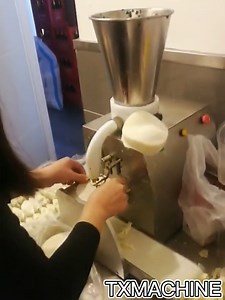 dumpling machine Automatic Empanada Gyoza Potsticker Perogi maker machine 1200pcs/h wonton Machine momo maker machine 55lb/25KG weight,2 in 1 (110V/60HZ, 80mm dumpling mold)