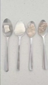 FACT: To help prevent food allergies, you need to give your baby the common allergy-causing foods before they turn one! It's Food Allergy Week! We’ve summarised some of the most important info from 'Nip Allergies in the Bub' here, but be sure to visit/bookmark their site (https://preventallergies.org.au/). Let's talk first foods. Your baby is ready for solids when they; 👉🏼 Have good head and neck control and can sit upright when supported. 👉🏼 Show an interest in food. 👉🏼 Open their mouth w