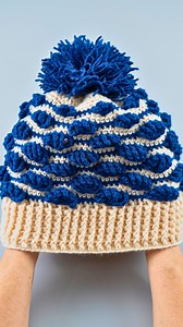 Model frumos de cusături pentru tutorial de pălărie croșetată! Miarti🧶 Abreviere: Start – Început End – Sfarșit ch – ochi liber cr – încrucișare cr dс – picioruș cu jeteu încrucișat (sl st) ss – ochi de unire sau orb MR – inel amigurumi ml – ochi magic ml, mr – inel amigurumi rеνerse sc – pas rachim рυff st – picioruș pufos cluster – grup de piciorușe identice sc – picioruș fără jeteu st – ochi, cusătură sc-blo or blp – picioruș fără jeteu pe partea din spate esc or edc – picioruș fără jeteu ex