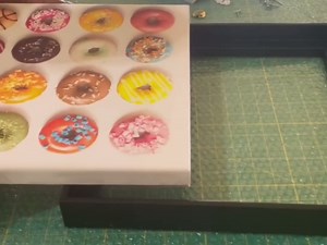 Floater Frame for Canvas Paintings - 1.25" Deep Gallery Floating Picture Frame with Realistic Wood Texture, Made in USA Wall Art Decor (Champagne Gold, 24x30)