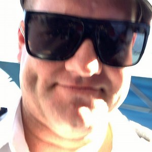 He said “I’ve seen hardnox’s progression over the years” we love this guy!!!! Bought bottles to see hardnox on our last day! Love this dude!!!⁣⁣ ⁣⁣ #friday #vegas #lovelife #pool #winning #drunk #sexy #throwbackthursday #thursday #mondaymotivation #instafamous #videooftheday #photooftheday #lasvegas #bacheloretteparty #bachelor #single #singlelife #vegaspoolparty #vip #bottles #shots #crazy ⁣⁣#weekend #saturday #Sunday⁣⁣⁣ | HardNox