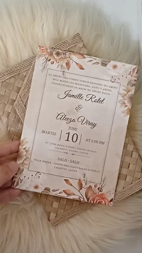 Filipiniana wedding invitation Unique wedding invitation Banig envelope Native product of the Philippines #filipianaweddinginvitation #UniqueWeddingInvitations #banigenvelope #nativeproducts | Geraldine Beltran