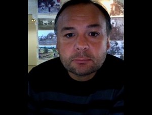 Emmanuel Verdin accuse Jack Lang de viol collectif sur sa fille de 4 ans